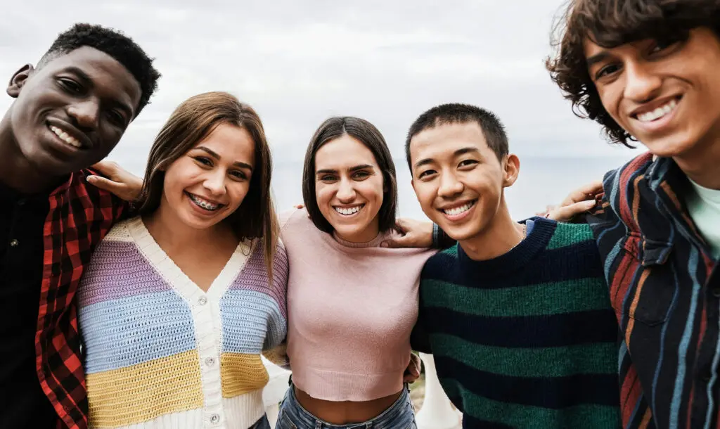 Teens forming healthy friendships and social connections after rehab